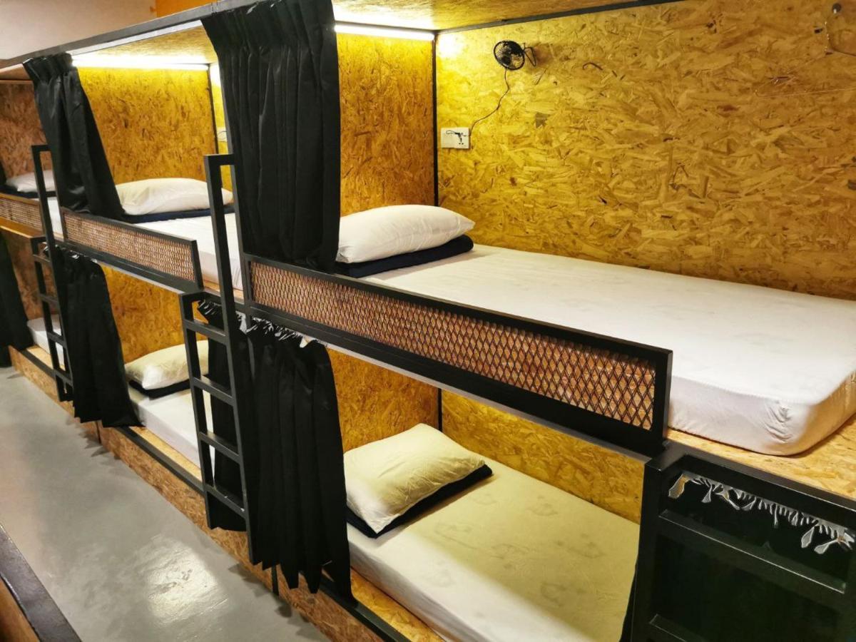 The Cocoon Capsule Hotel Cameron Highlands Buitenkant foto