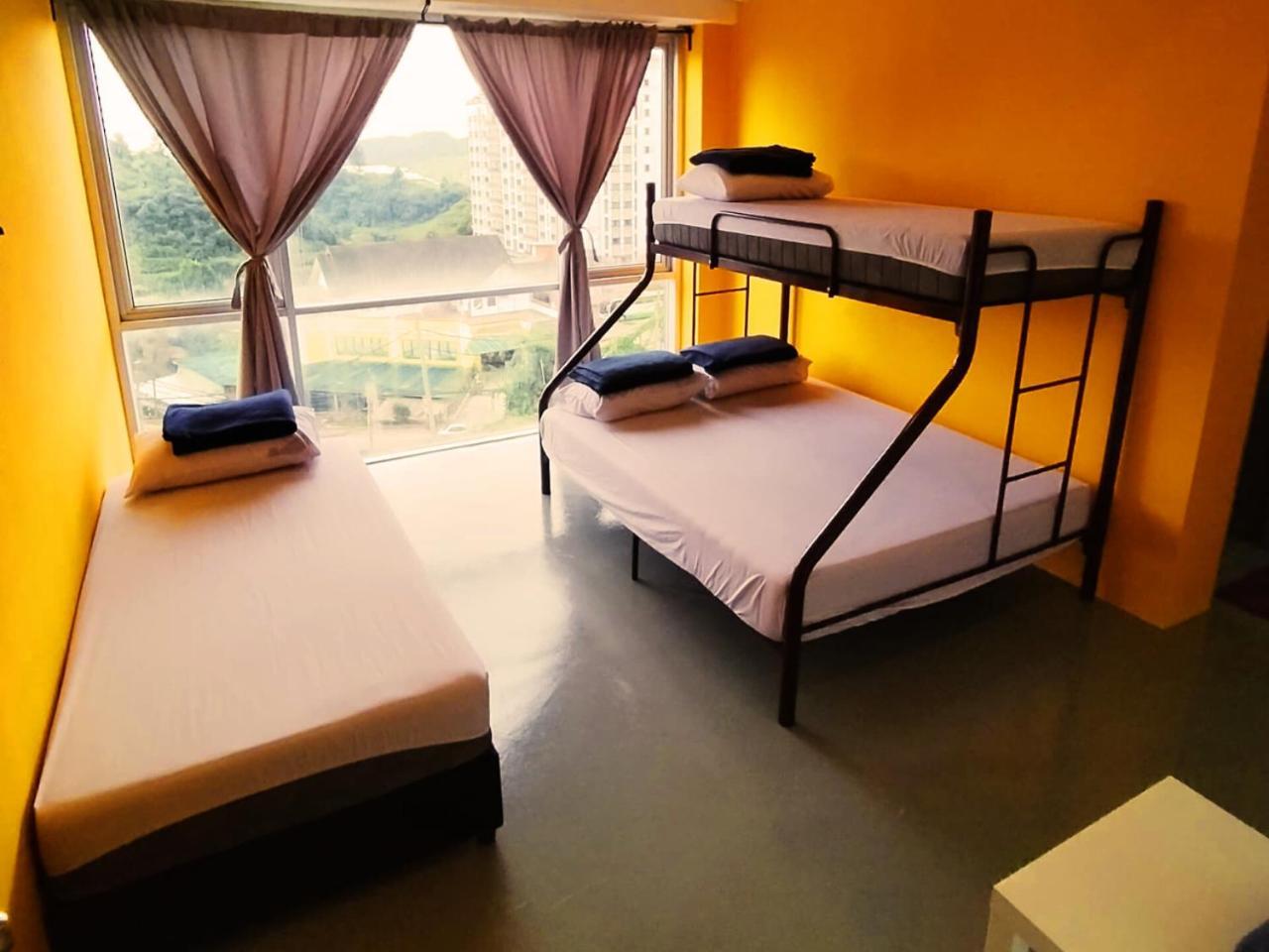 The Cocoon Capsule Hotel Cameron Highlands Buitenkant foto